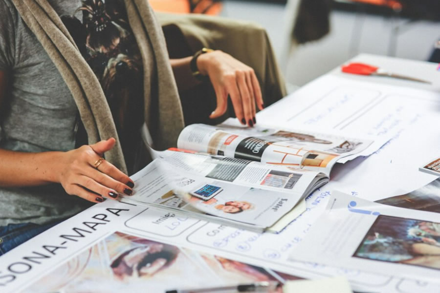How To Choose the Best Magazine Printing Services