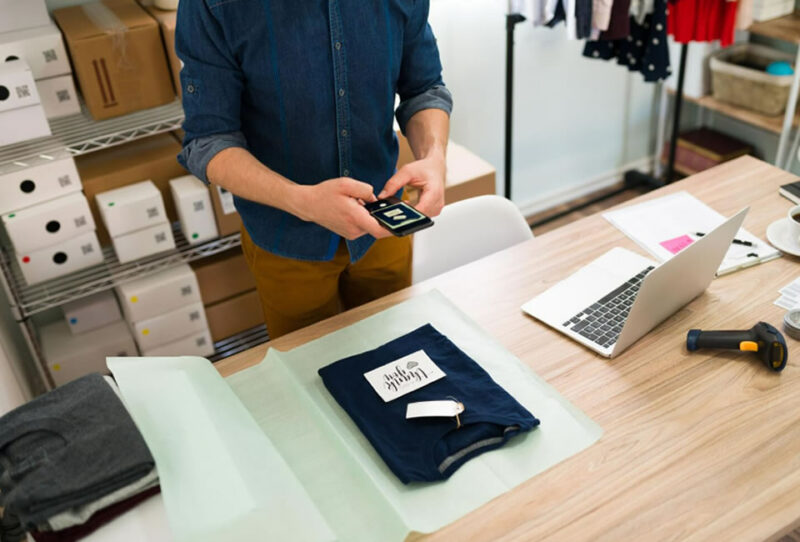 Why You Should Consider Opening a Custom Products Business